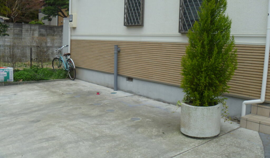 植栽で彩る駐車スペースへのリフォーム