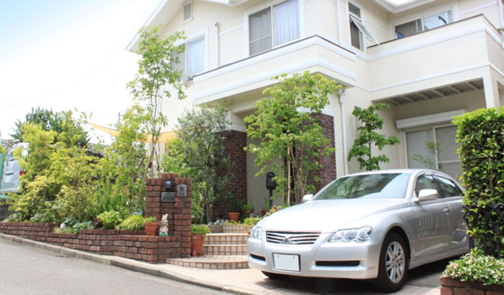 植栽豊かな花壇へのリフォーム