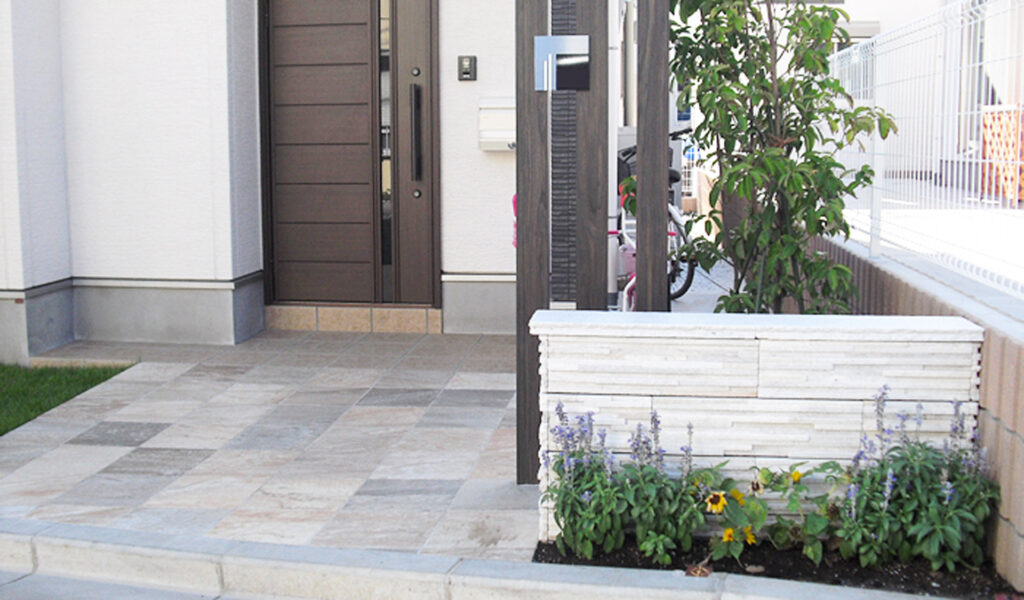 土地の形状を活かしたモダン新築外構