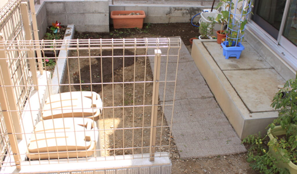 ウッドデッキと目隠しフェンスで生まれ変わる外構リフォーム