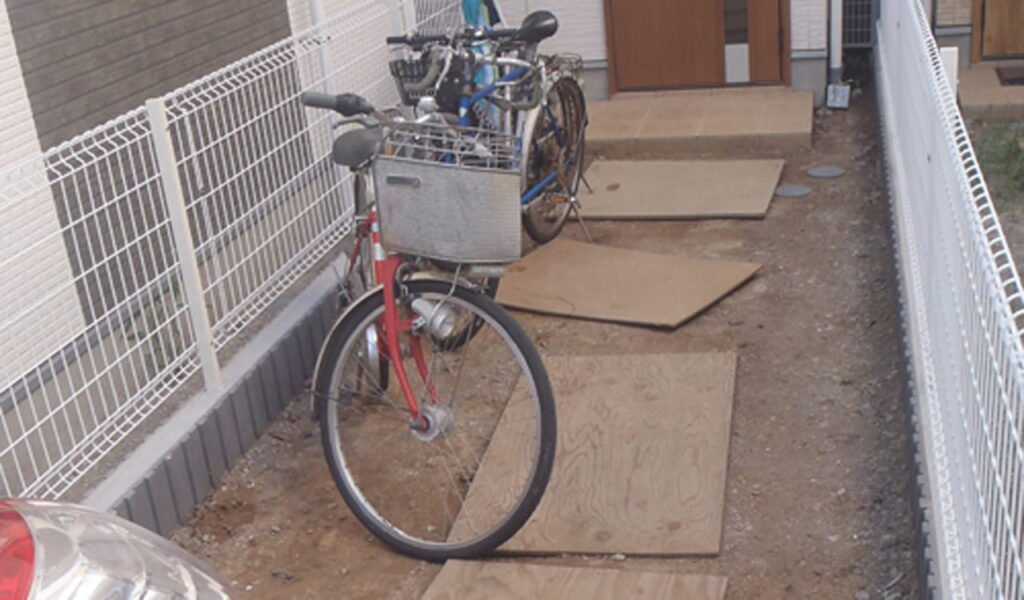 新築一戸建てにモダンな外構エクステリア