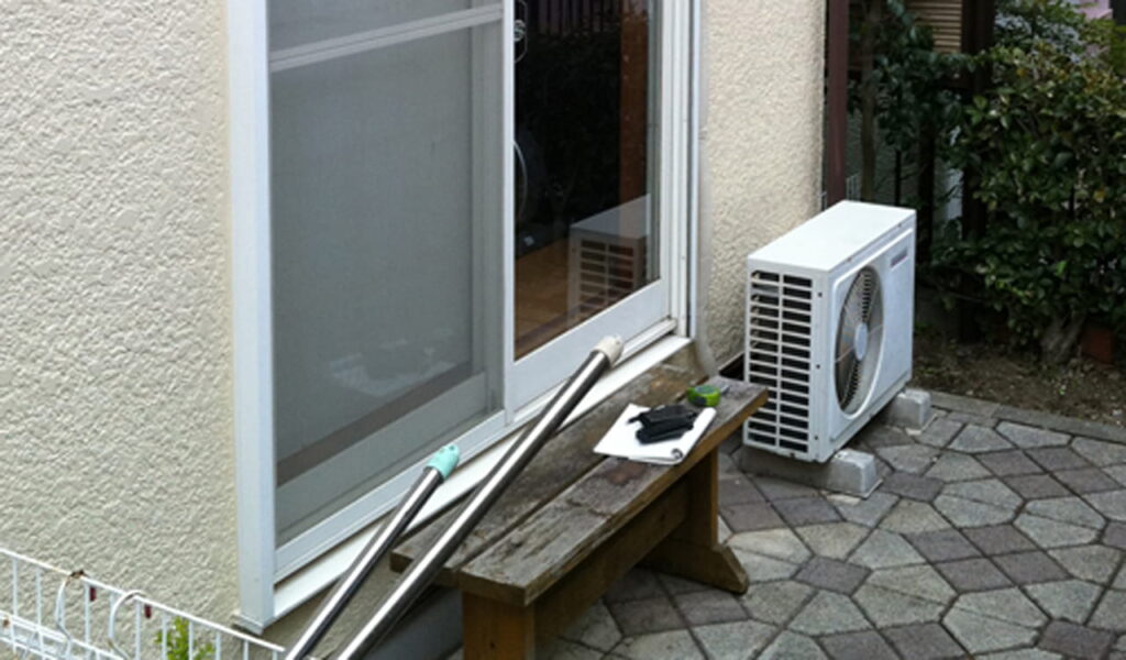 ガーデンルームで雨の日も快適！愛犬と過ごす外構リフォーム