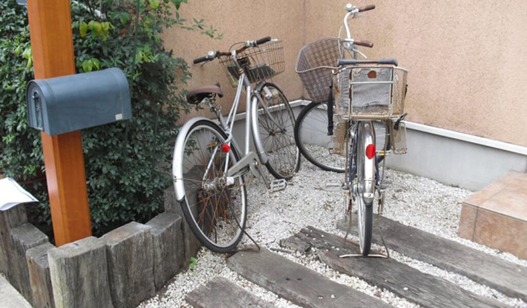 自然と調和するナチュラル外構リフォーム