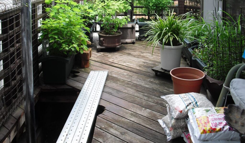 耐久性と和風デザインが共生するウッドデッキリフォーム