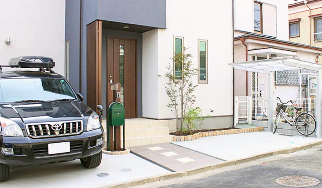 温かみのあるシンプルモダン外構