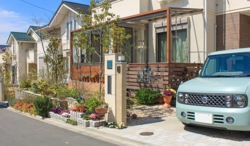 ペットと過ごすガーデンルーム×ウッドデッキ