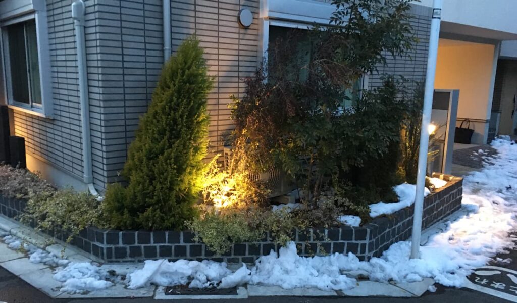 新築後住宅をモダンなクローズ外構へリフォーム