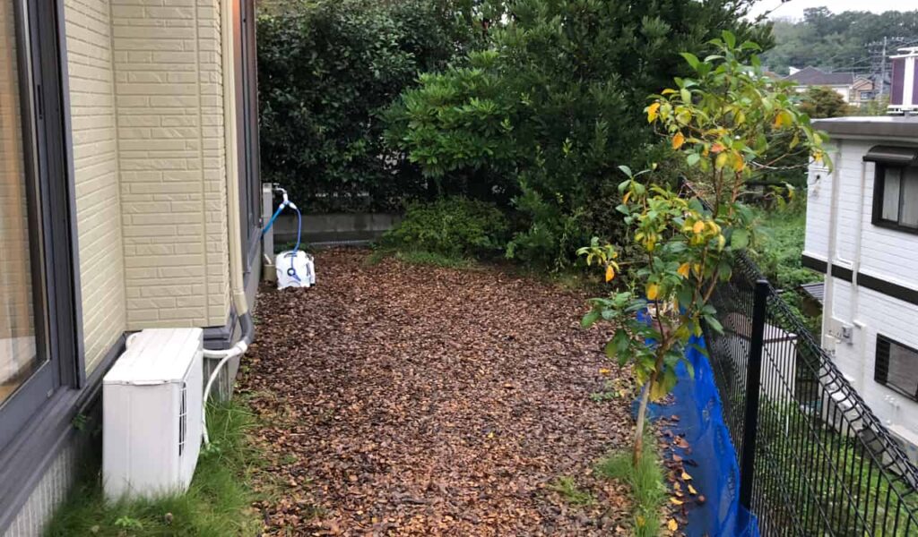 自然と調和するウッドデッキ＆ガーデンルームの外構リフォーム