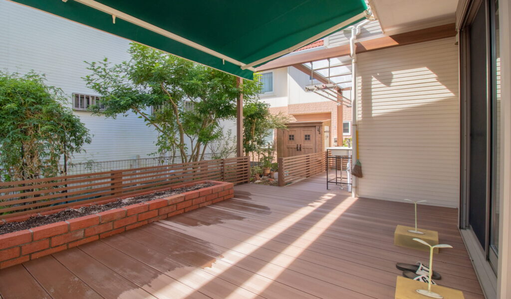 食べる、くつろぐ、アウトドアリビング